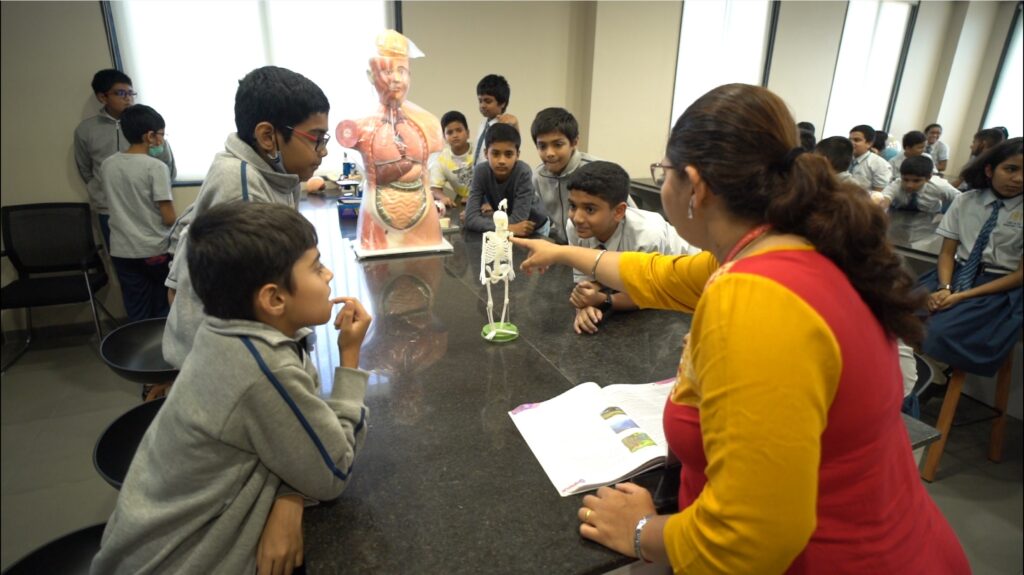 Biology lab at Helios International School